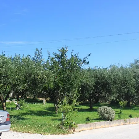 With Parking Space Orebic, Peljesac - 648 Apartment *