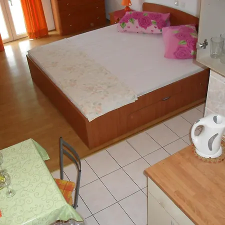 With Parking Space Orebic, Peljesac - 648 Apartment *